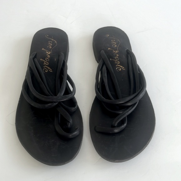 Free People Womens Kayla Black Leather Slip-On Slide Sandals Size 36 or 6US NEW - Picture 6 of 7